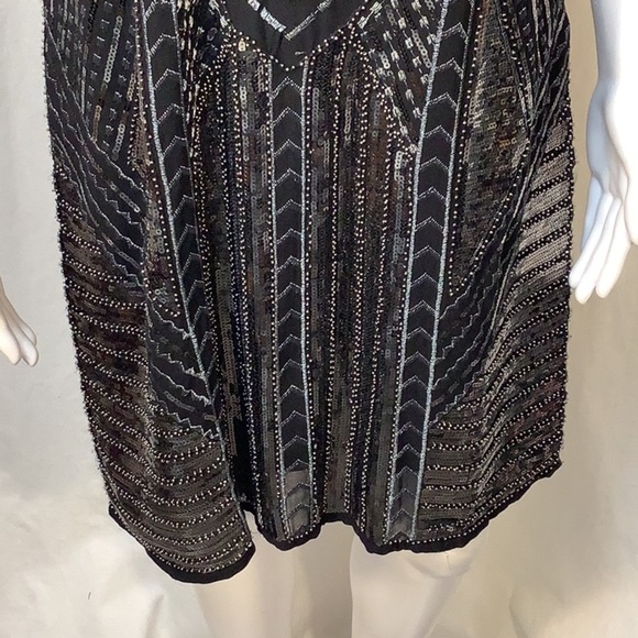 NWOT Cupio Black Beaded Sequin Embellished Sleeveless Shift Evening Dress Sz 10 - Picture 4 of 12